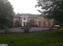 Auction Property: Spacious 5-Bedroom Home on 2.23 Acres