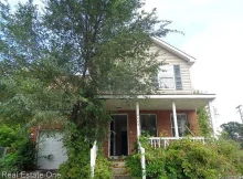 Investment Opportunity: 4-Bedroom Brick Colonial in Detroit