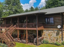 Mountain Retreat Auction: Log Home in Patrick County, VA