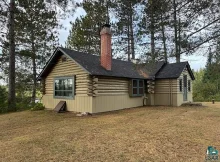 Charming Log Cabin Retreat with Endless Recreational Opportunities