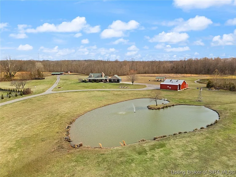 Exquisite Log Home on 33-Acre