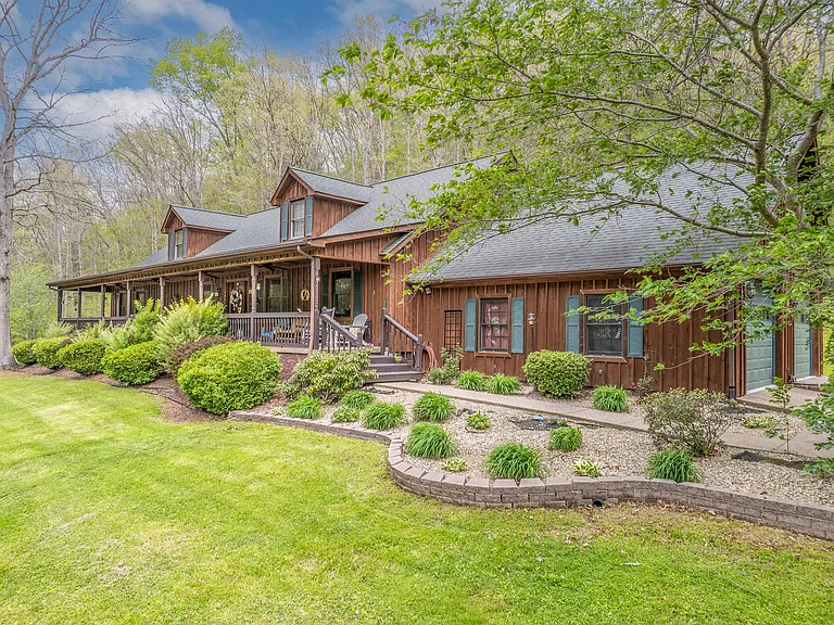 Peaceful Country Living