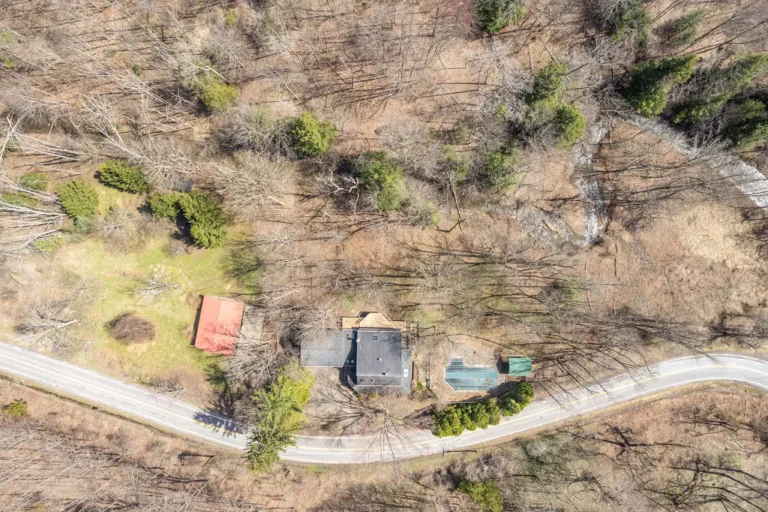 Creekside Retreat on 44 Acres