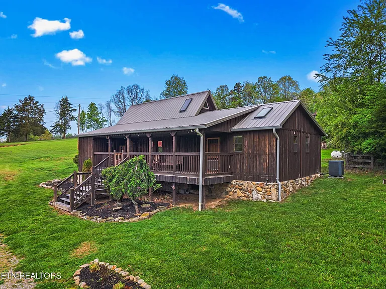 Cozy Country Living with Modern