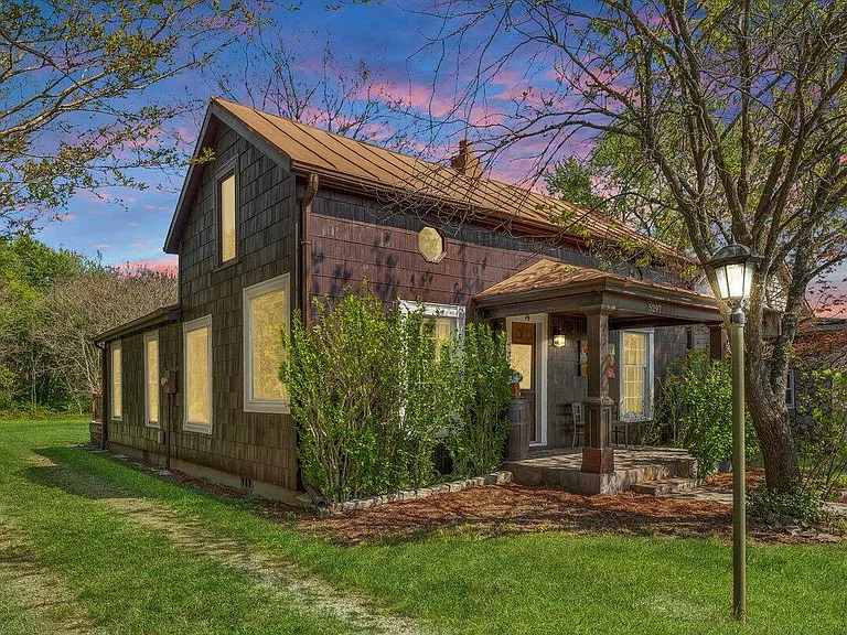 The Cabin at Kelso