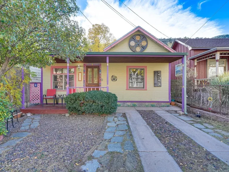 Charming & Upgraded Historic Gem in the Heart of Old Bisbee with Guesthouse and Private Parking!