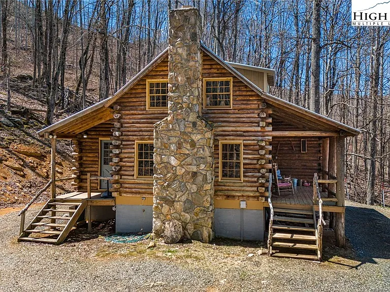 Rustic Elegance on 39 Acres