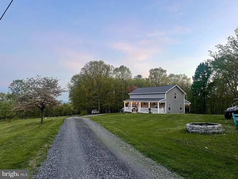 Private Mountain Retreat on 10.75 Secluded Acres – Turn-Key Home with Expansive Views!
