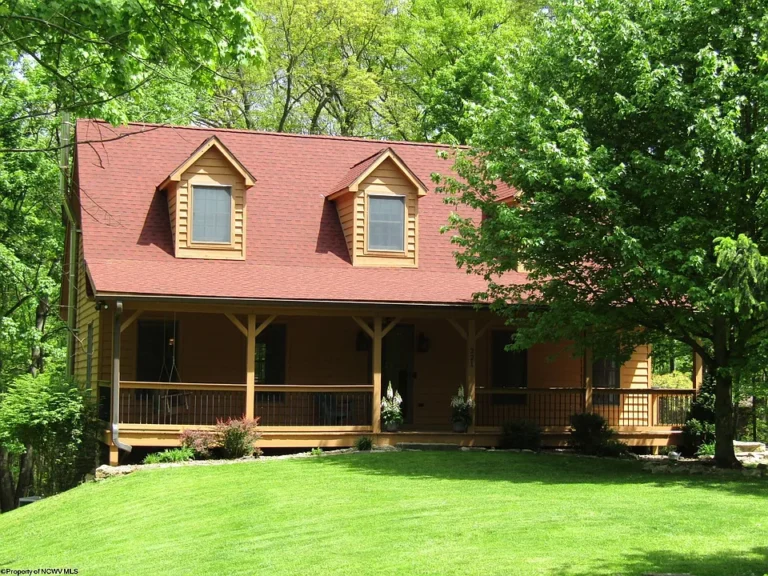 Charming Cedar Cape Cod Retreat in Mountain Village — 221 Sumac Circle, Cheat Lake