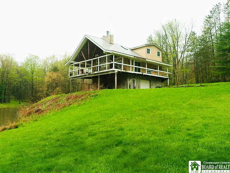 Secluded 27-Acre