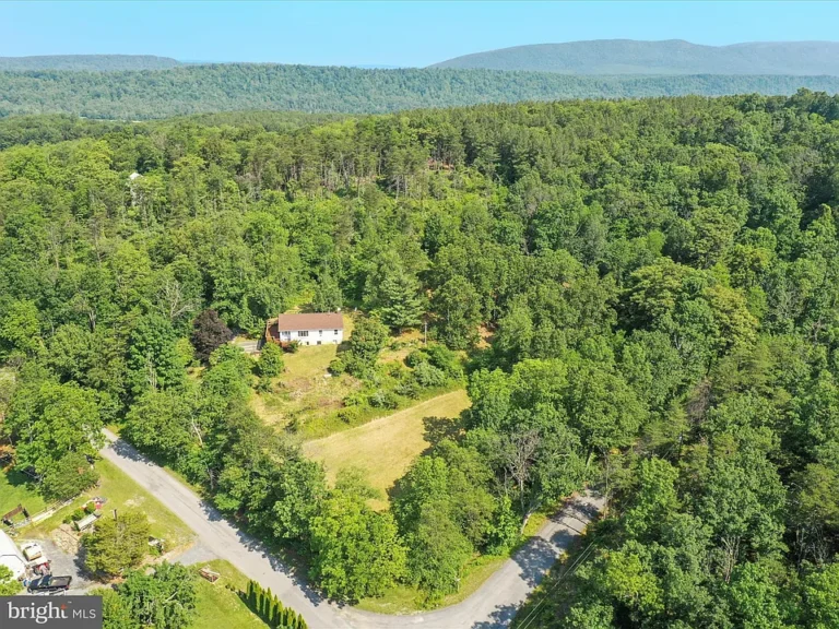 Charming 3-Bedroom, 2-Bath Home on Over an Acre with Scenic Views