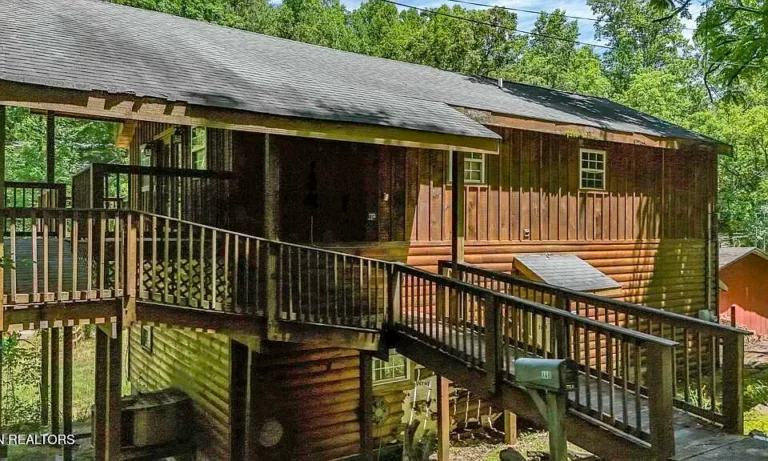 Endless Possibilities Await at 772 Goose Creek Road, Seymour, TN