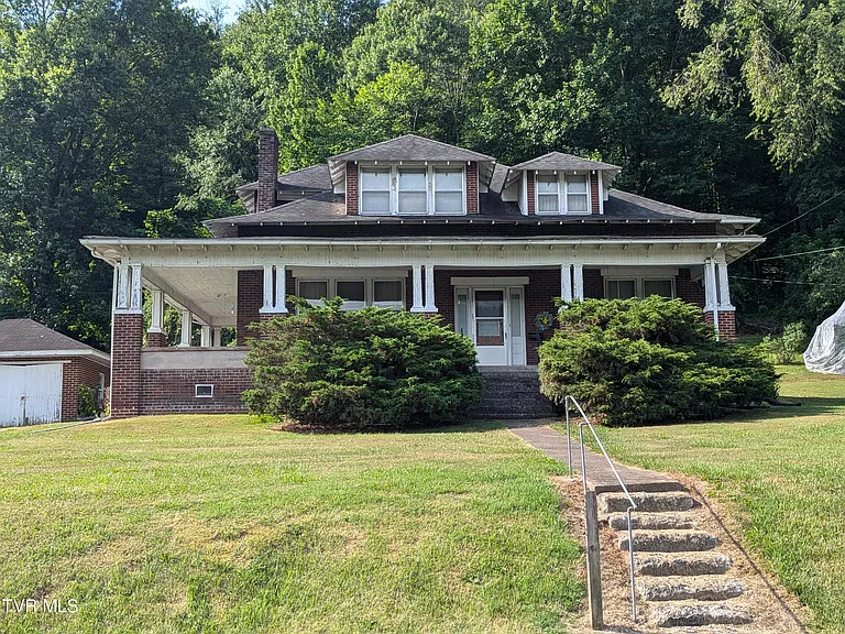 Historic 4-Bedroom