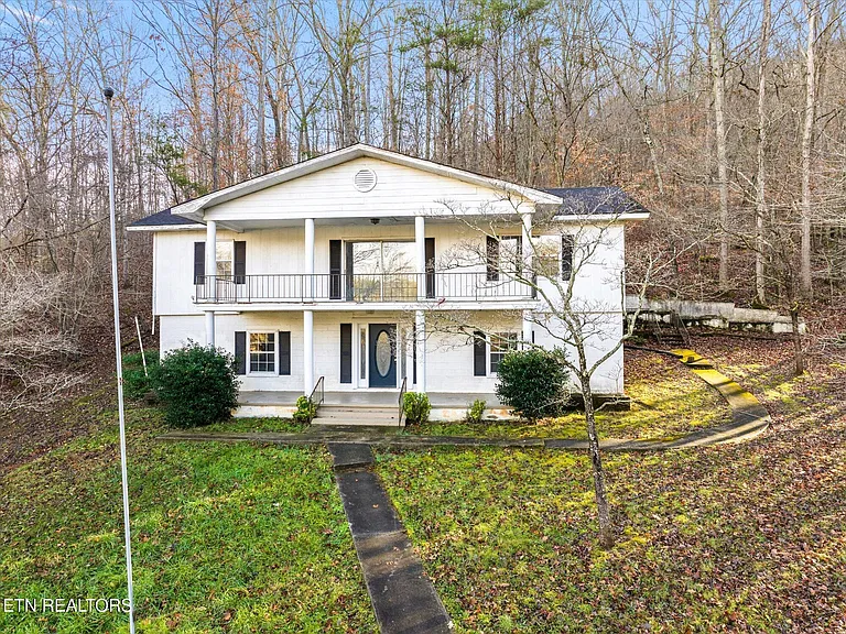 Spacious 2-Story