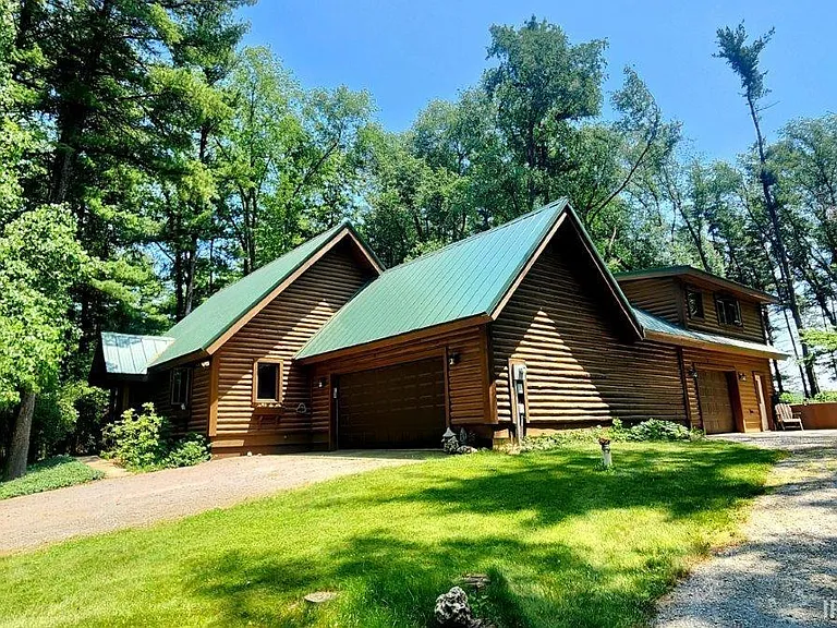 Charming Log Home