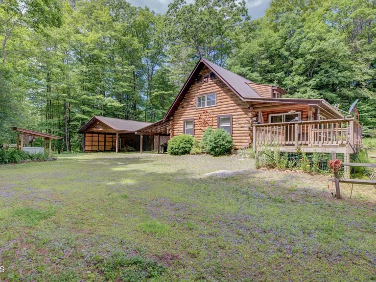 Adirondack Log Cabin on 70 Private Acres – A Rustic Year-Round Escape