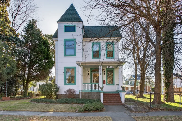 A Timeless Victorian Gem in West View Park: 1515 Ward Terrace, Portsmouth, VA – $299,000