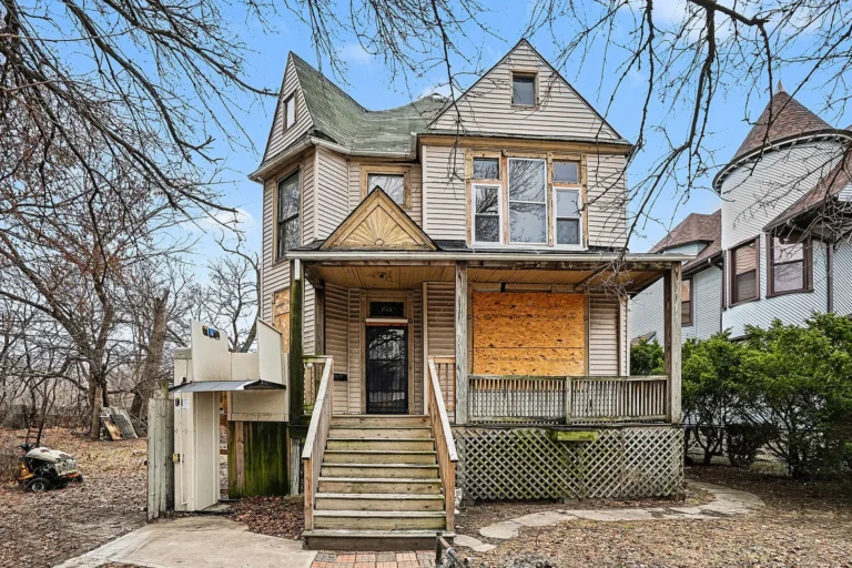 A Rare Victorian Opportunity in Auburn Gresham: 7617 S Union Ave, Chicago, IL 60620 – $74,700