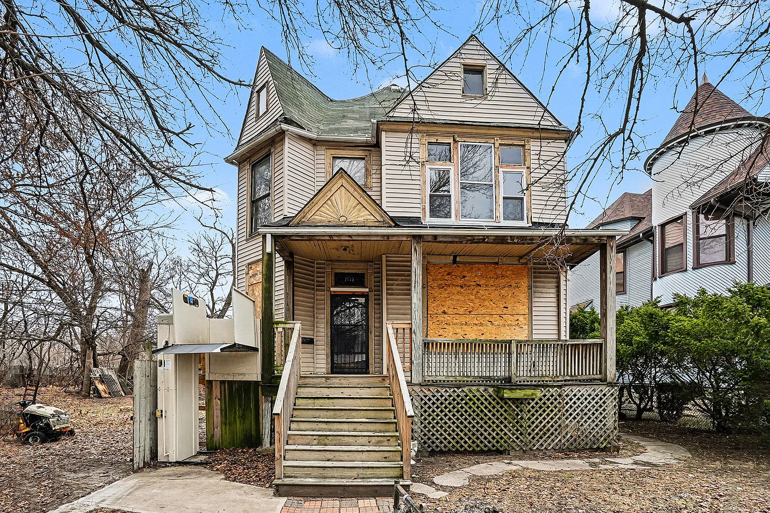 A Rare Victorian Opportunity in Auburn Gresham: 7617 S Union Ave, Chicago, IL 60620 – $74,700