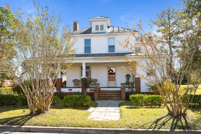 Historic Elegance Meets Coastal Convenience at 201 S 6th Street in Creswell – $170,000