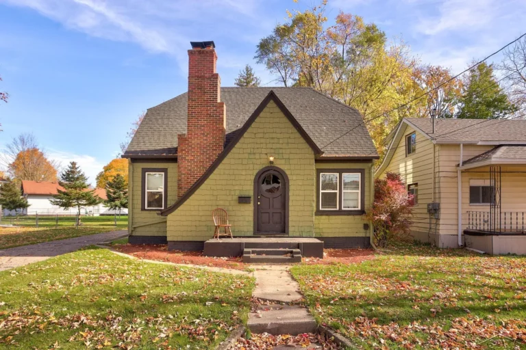 Spacious 1929 Two-Story Home in Saginaw Offers Value, Character, and Opportunity – $99,900