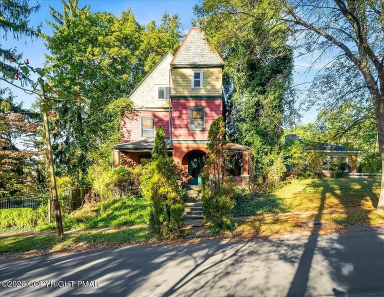 Historic Five-Bedroom Opportunity in the Heart of Williamsport – $59,000