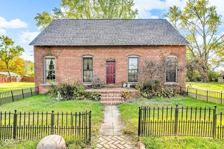 A Timeless Transformation: Historic 1930 Schoolhouse Turned Charming Country Home in Bargersville – $200,000