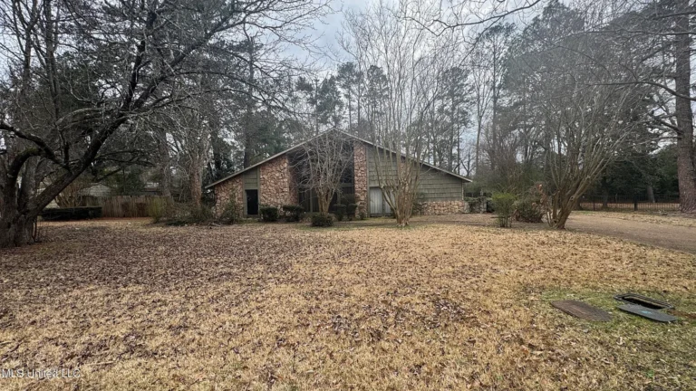 Investor Special in Jackson: Spacious 4-Bedroom Fixer-Upper with Huge Potential –  $86,000