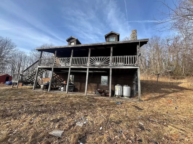 Hidden Mountain Retreat with Endless Potential: A Cabin Opportunity in Pilot, Virginia – $137,000