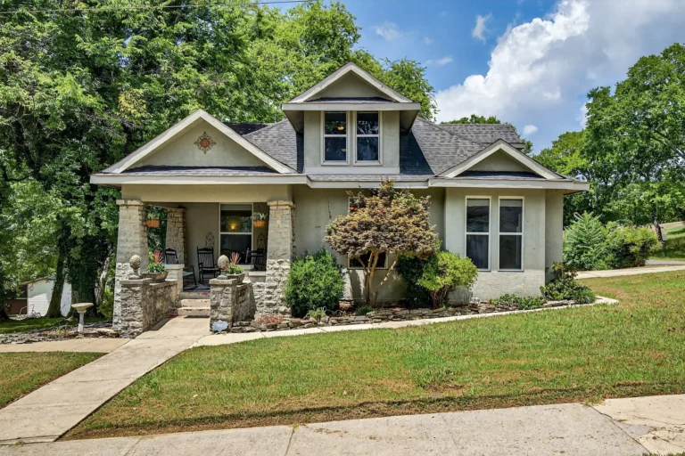 Timeless Southern Charm Meets Opportunity: A Historic Fayetteville Gem – $200,000