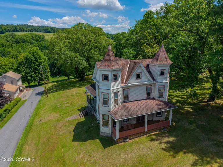 Historic 3-Bedroom Home with River Views – $25,000