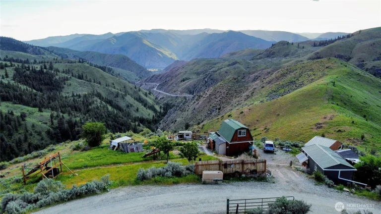 Escape to Your Own 60-Acre Off-Grid Mountain Retreat with Stunning Panoramic Views – $149,999